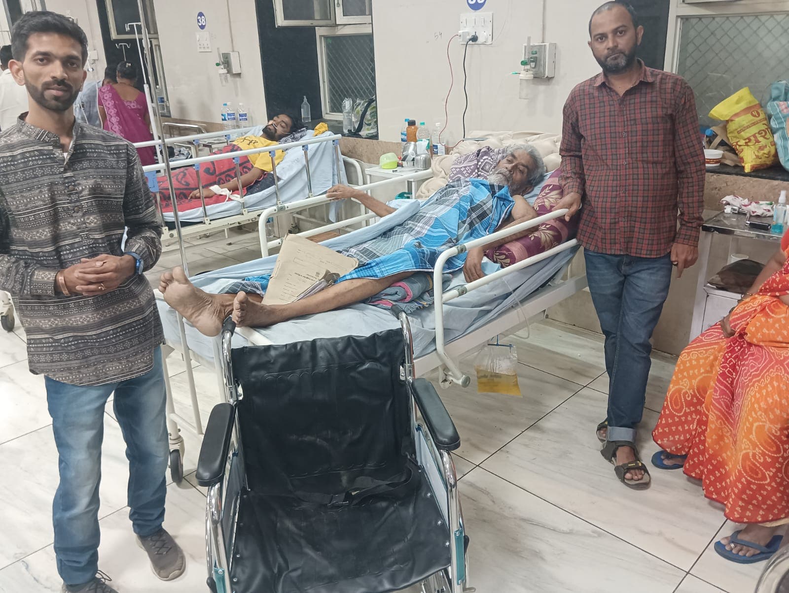 Support Patients at Sassoon Hospital - Photo 6