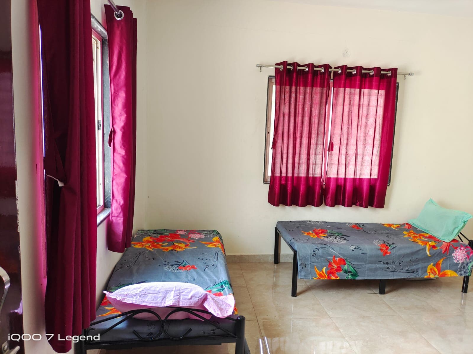How to Donate Clothes, Furniture and Books in Pune with Free Pickup