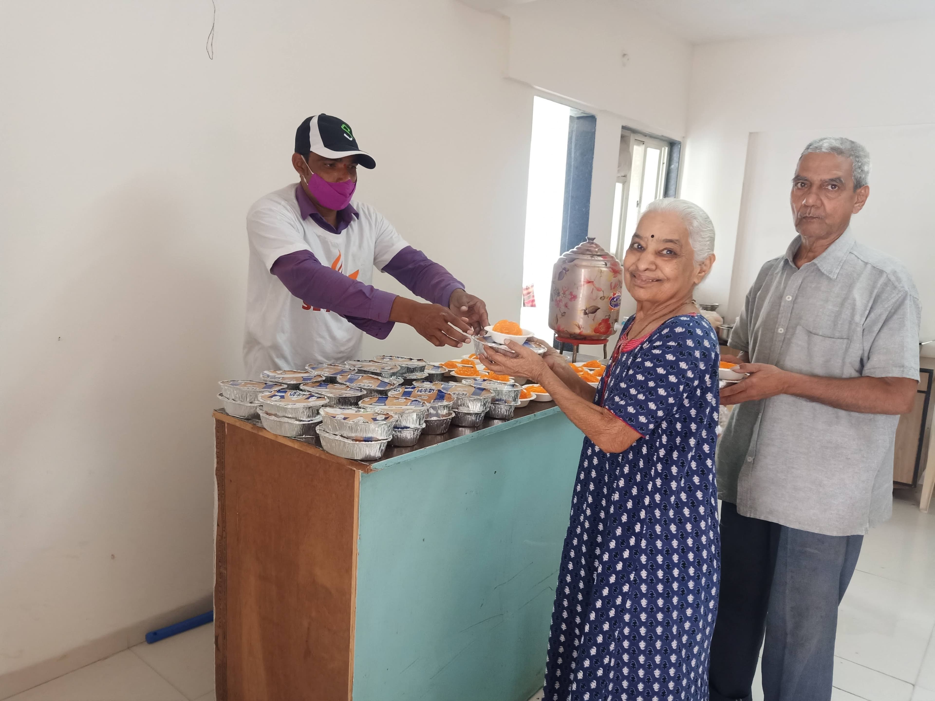 Community kitchen